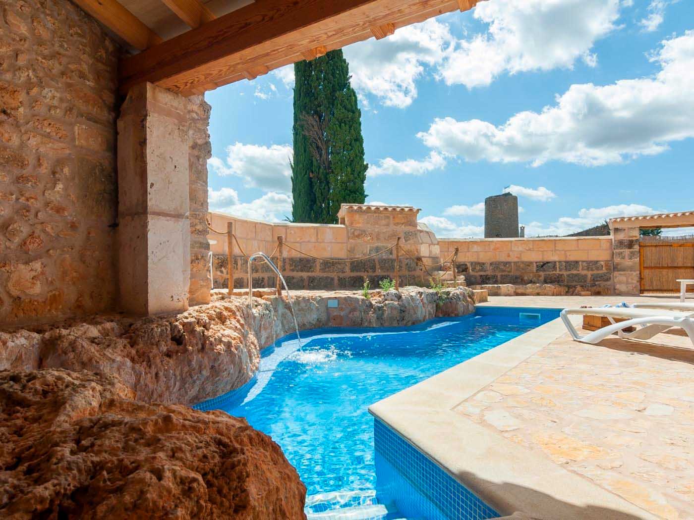 Ca Nostra - Foravila Rentals